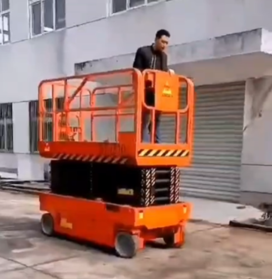 全自行高空作业平台